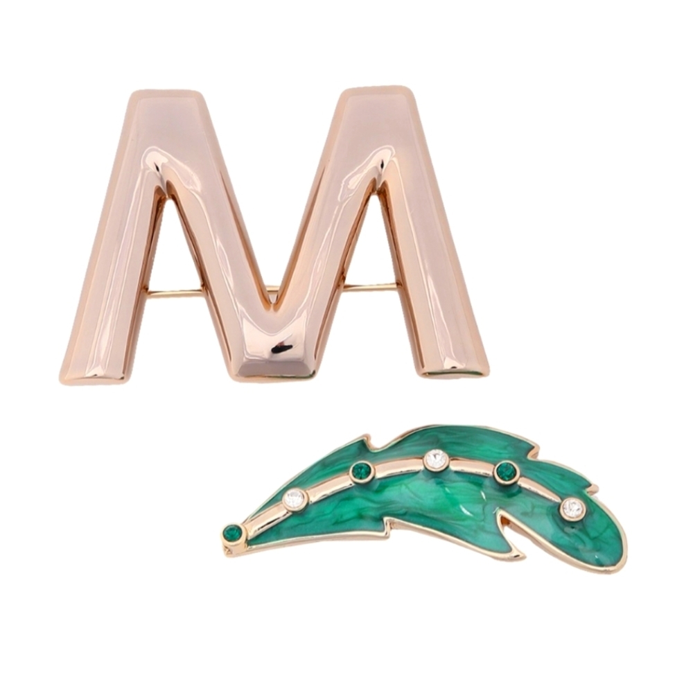 Maxmara Weekend Brooch 2 Piece Letter M And Leaf Nwt